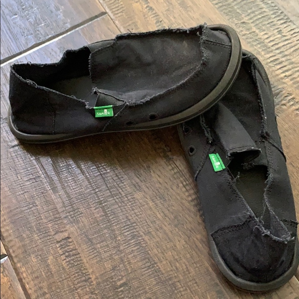 Sanuk Boys Size 2